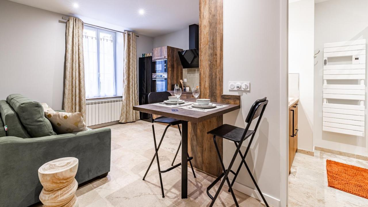 Apartment Aux Fleurs De Darcy Confort Centre *