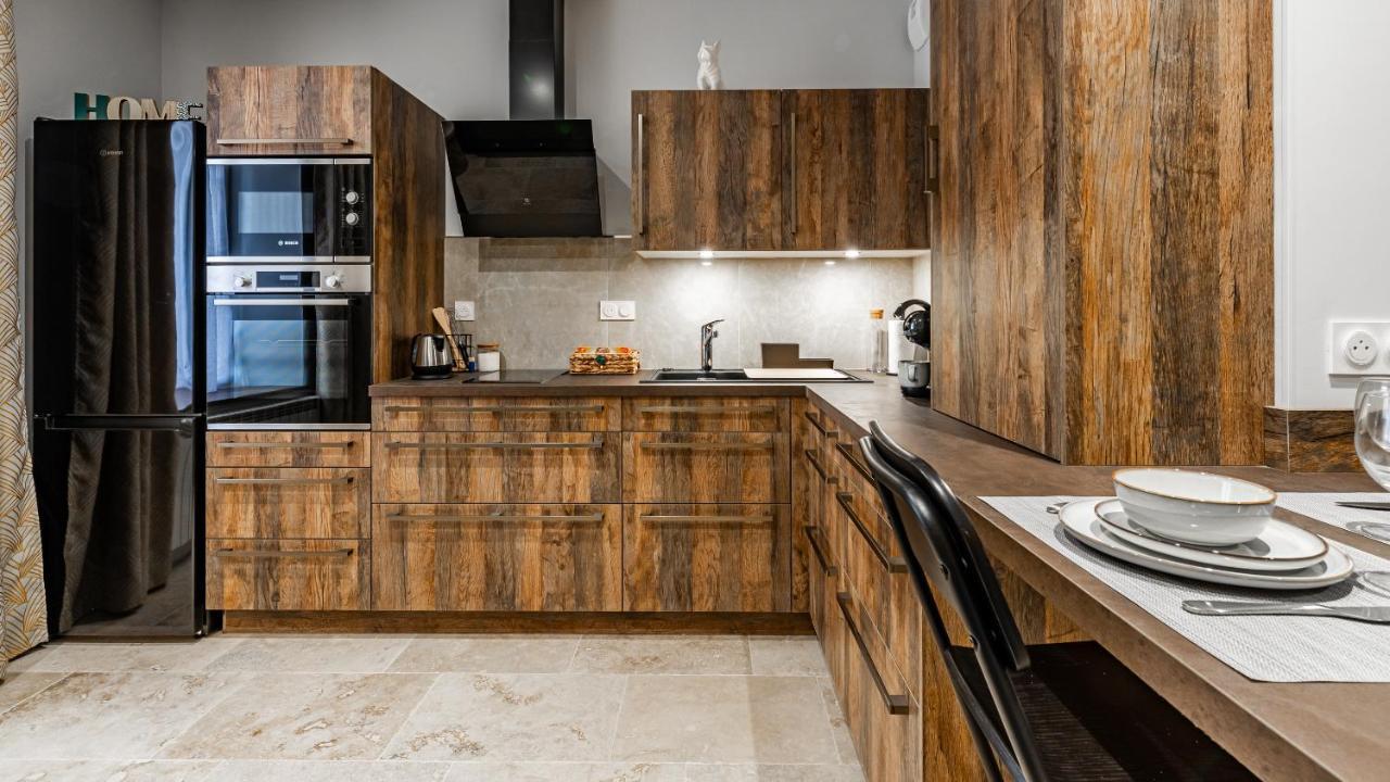 Aux Fleurs De Darcy Confort Centre Apartment *